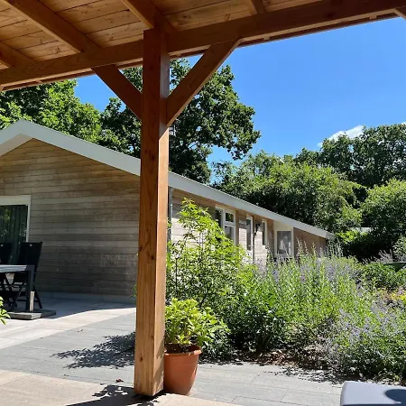 Rustig Natuurhuisje Dicht Bij Het 別荘